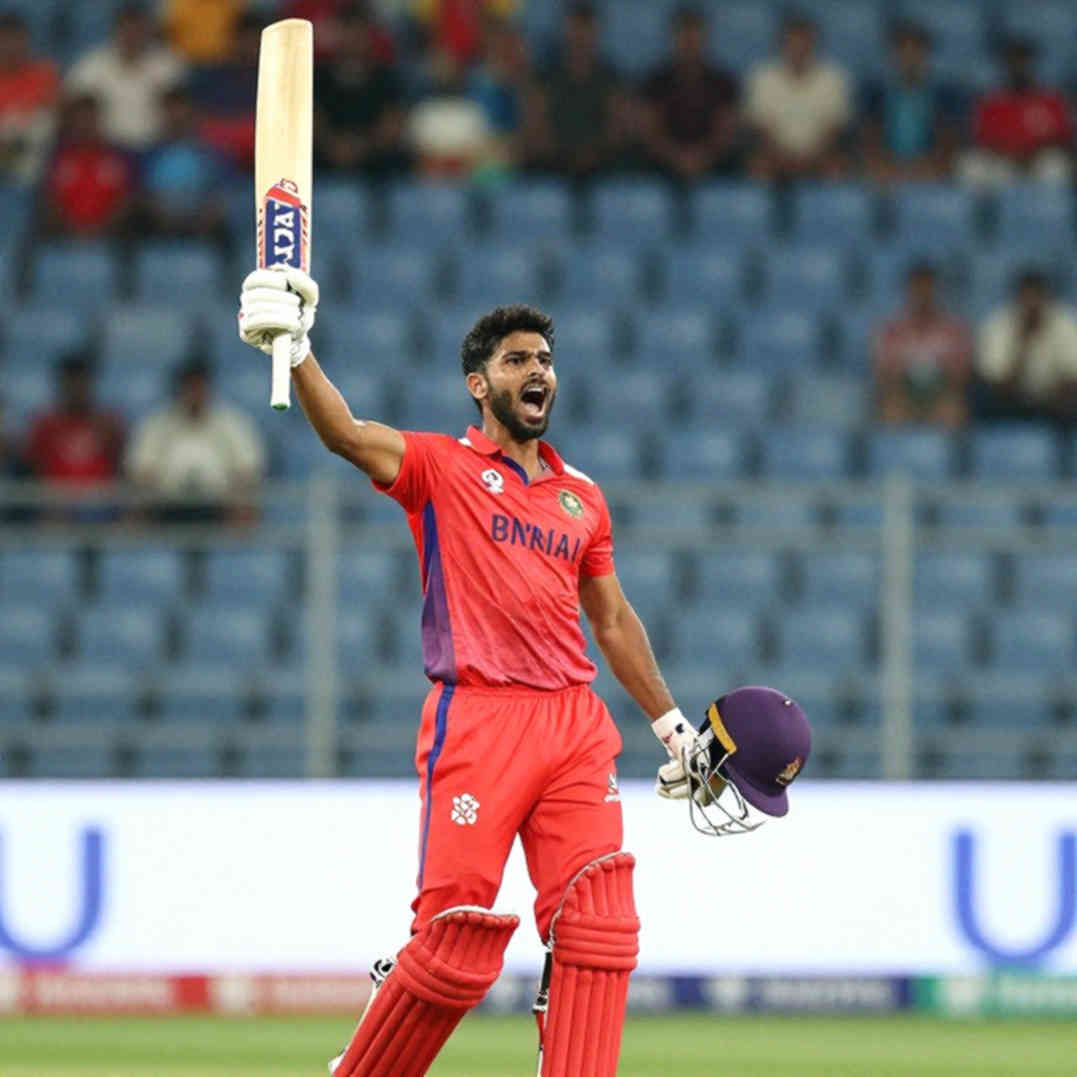 স্যামির সাদা ধোয়ার স্বপ্ন: ঢাকার স্পিন-বান্ধব উইকেটে ওয়েস্ট ইন্ডিজের চ্যালেঞ্জ