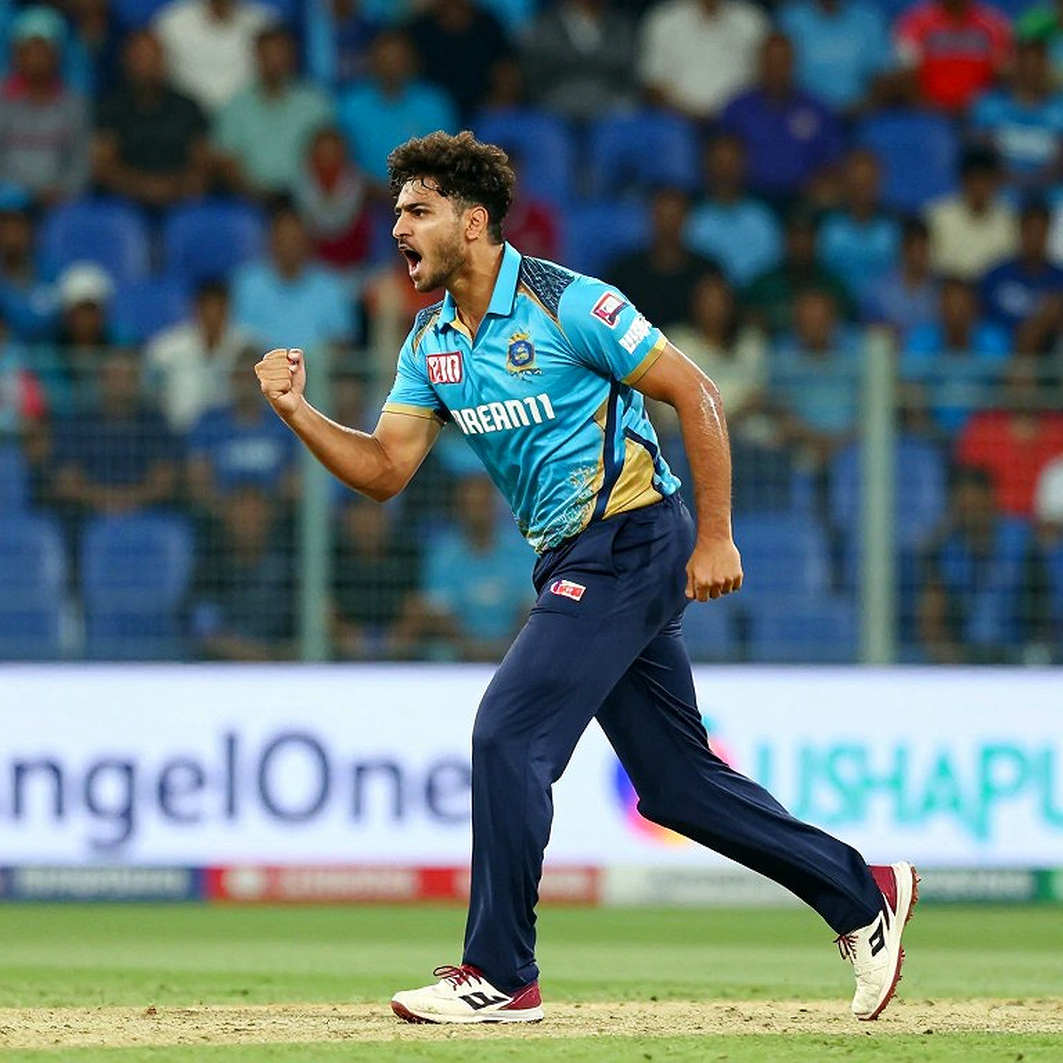 ডেথ ওভারের দাম আর ফ্যান টোকেন: এশীয় ক্রিকেটের দুই স্তরের বাজার